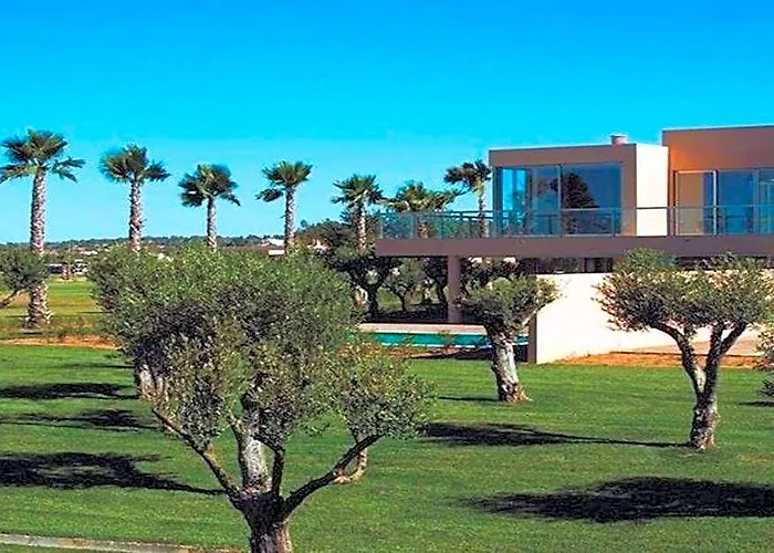 Salgados Beach Villas