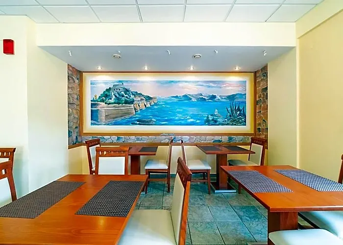 Athina Hotel