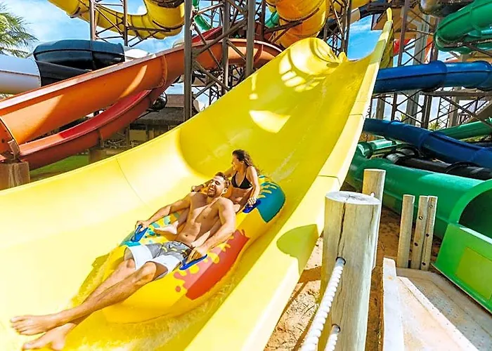 Suites Beach Park Resorts