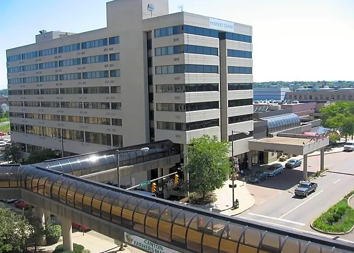 Mckinley Grand Hotel
