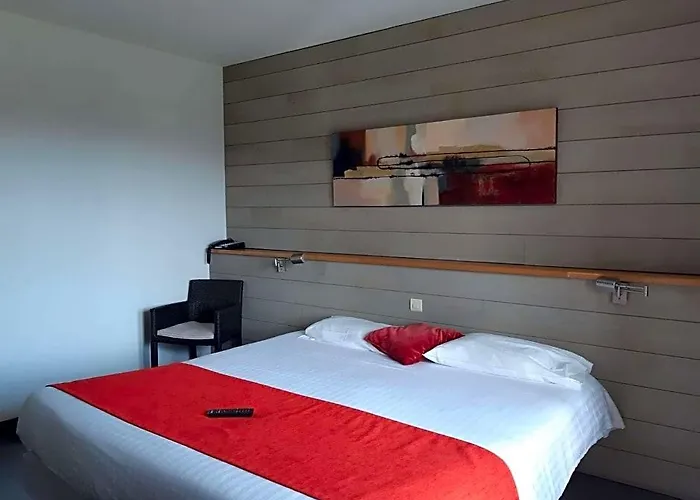 Brit Hotel Du Golf Le Lodge