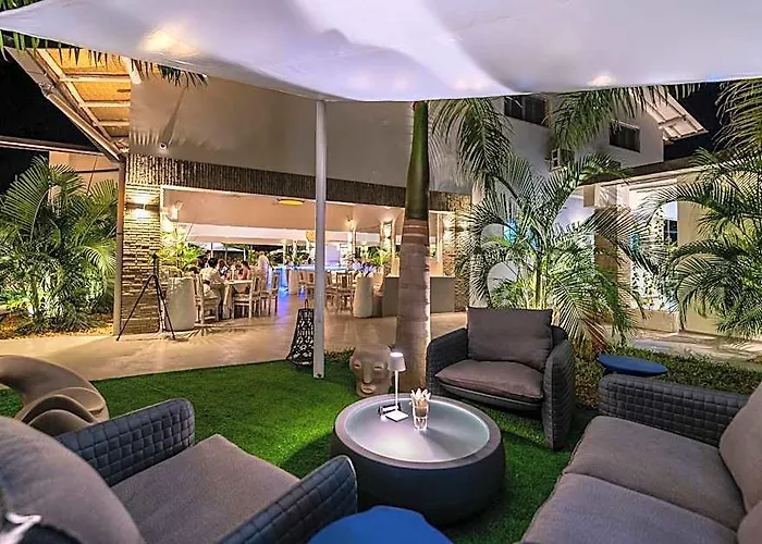 Casamia Suites