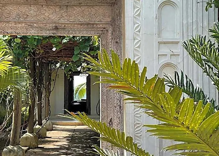 Qambani Luxury Resort