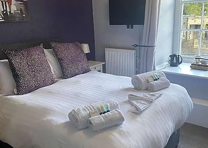 Turf Hotel
