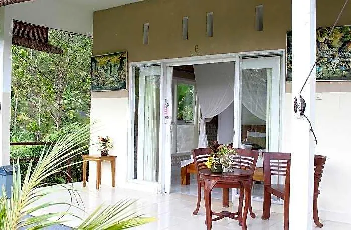 Tepi Sungai Guest House