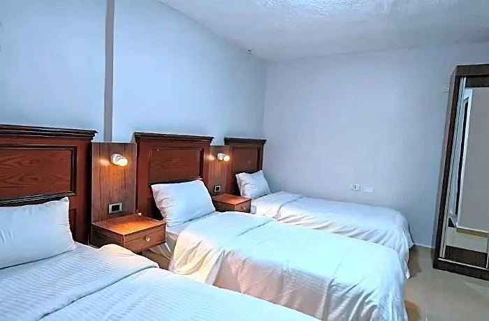 Cleopetra Hotel