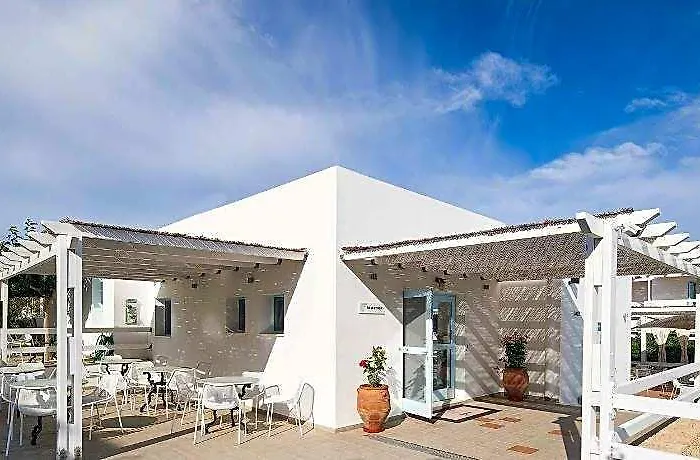 Perigiali Hotel Studios & Apartments