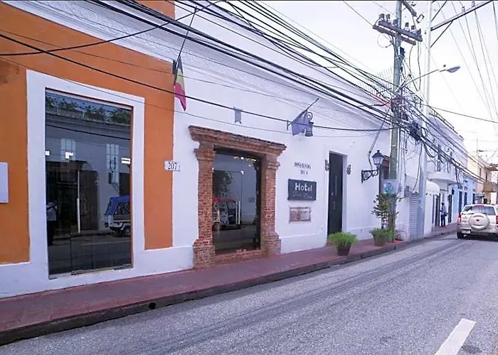 Dona Elvira Boutique Hotel