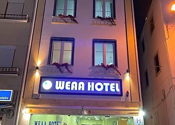 Weaa Hotel