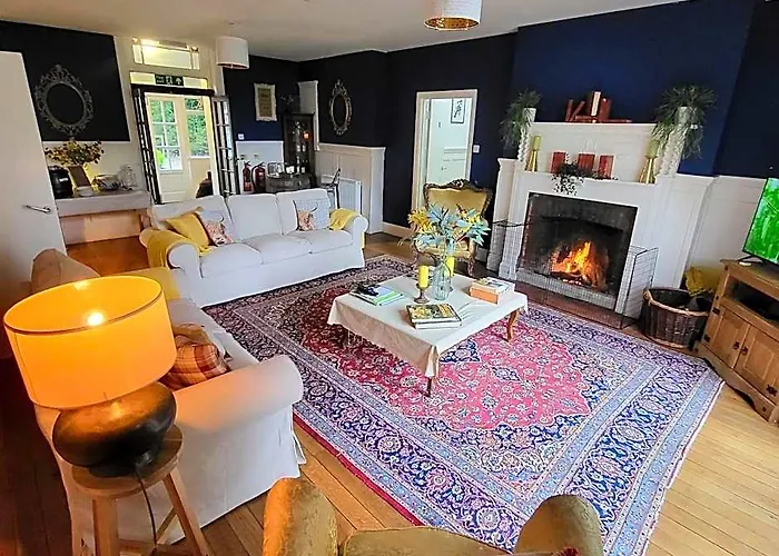 Guestling House