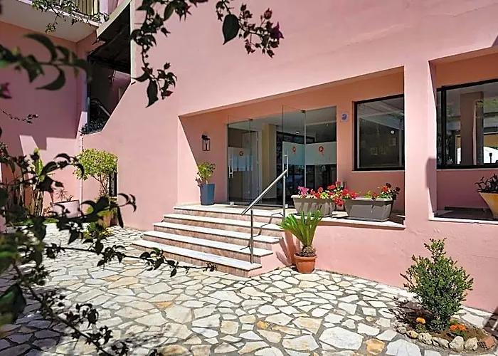 Siora Leni Hotel
