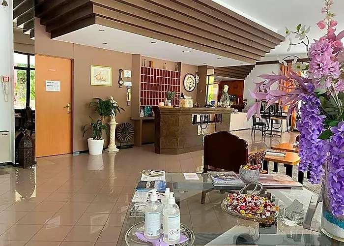 Hotel Rey'S