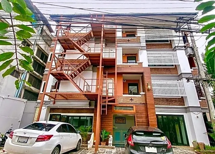 TJR Boutique hotel