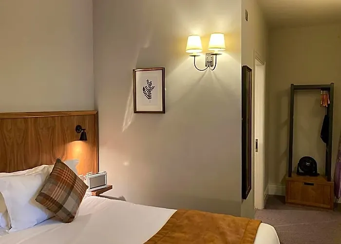The Cross-Keys Hotel