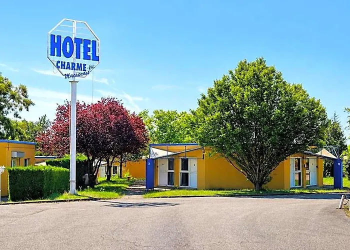 Macon Nord Hotel, Ex Charme En Maconnais