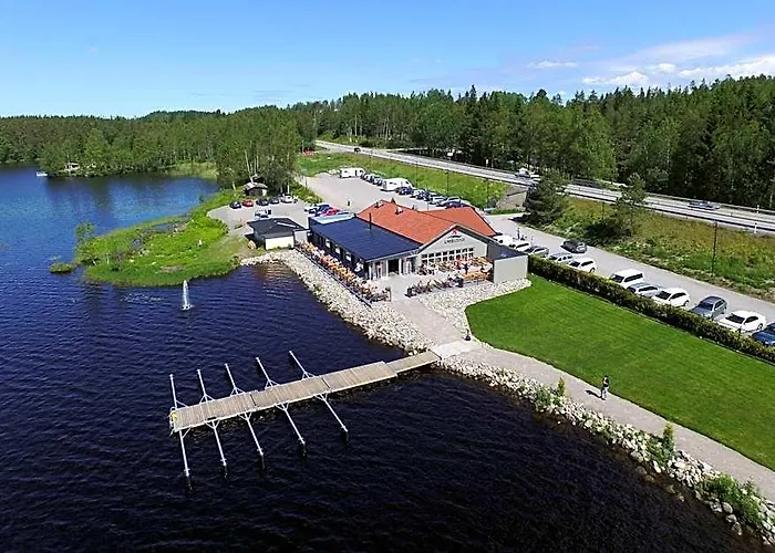 Lakelodge