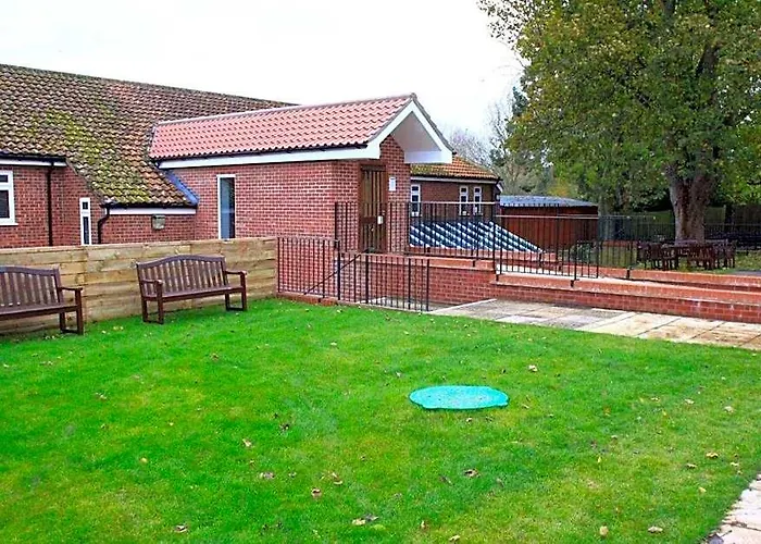 Elmham House - Pilgrim Hotel