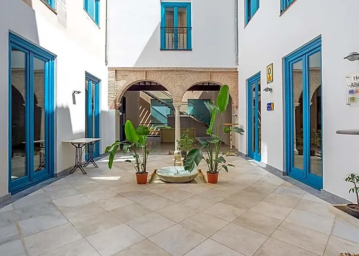 Hotel Albaicin