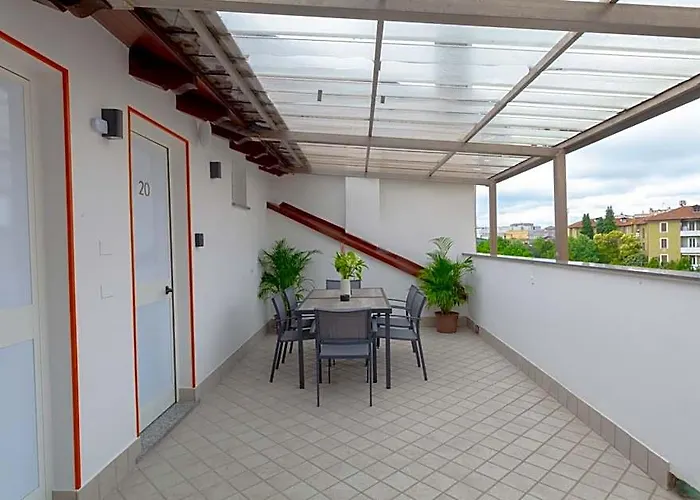 Rrrapido Hotel