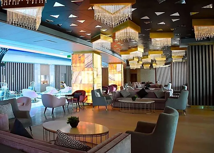 Royal Wings Hotel
