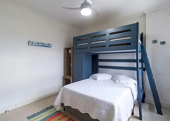 Apartamento Com 2 Dormitorios No Coracao Da Praia Grande - Torres/ Rs
