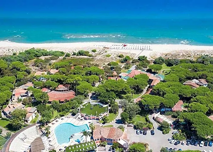 Colostrai Hotel Club