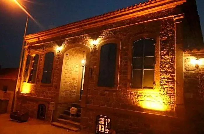 Bergama Taskonak