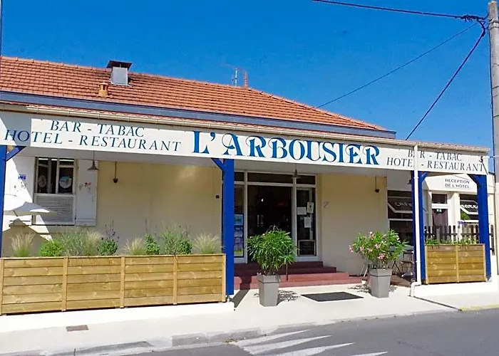 Hotel L'Arbousier