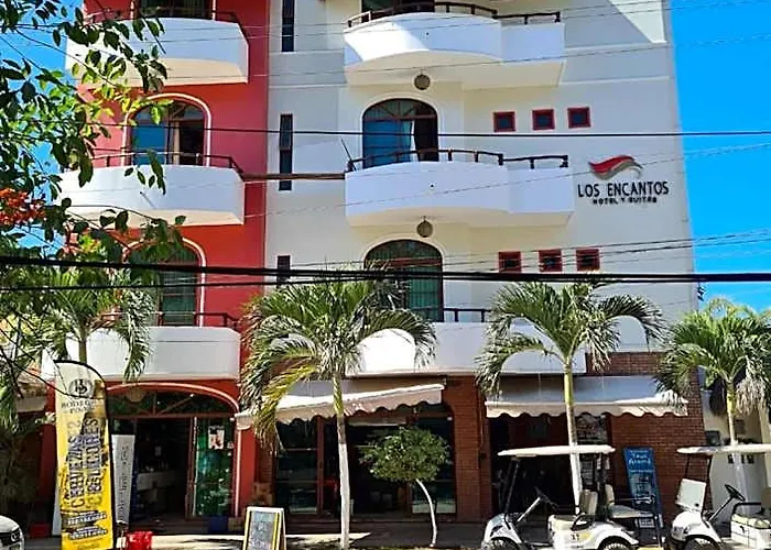 Hotel Y Suites Los Encantos