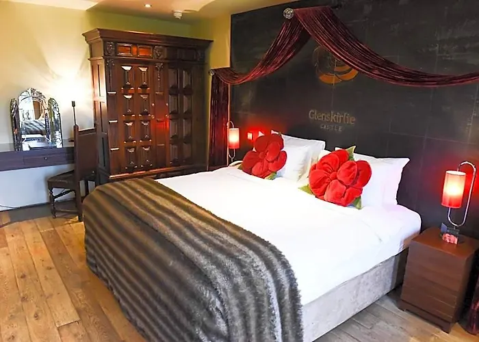 Glenskirlie Castle Hotel