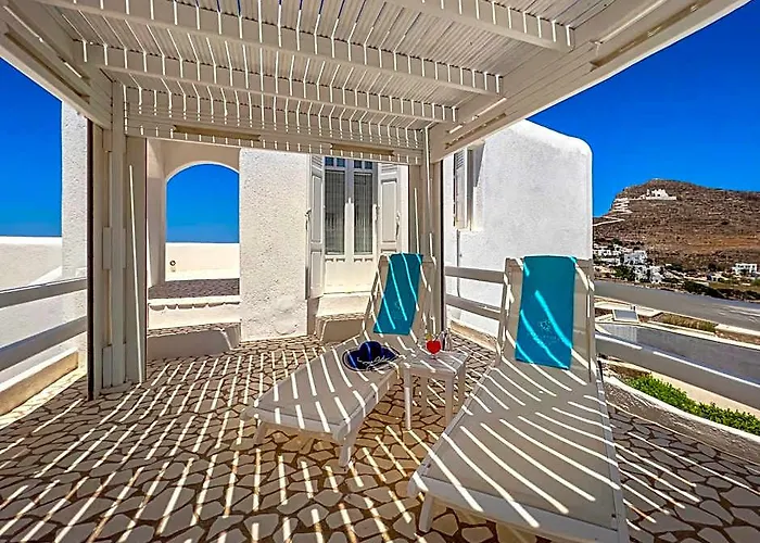 Aspalathras White Hotel