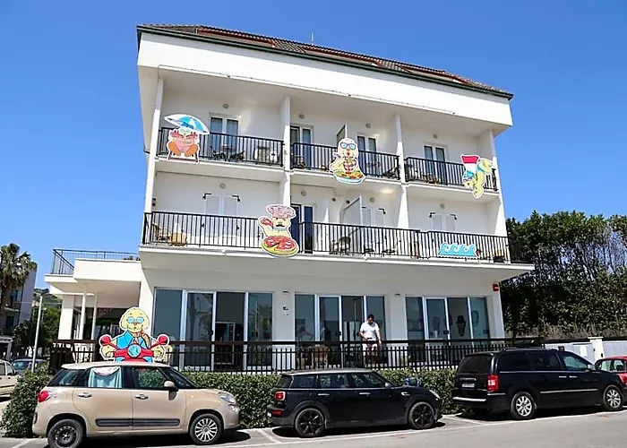 Lido Rooms & Apartments