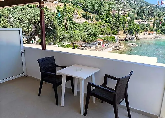 Dolphin Sea View Rooms