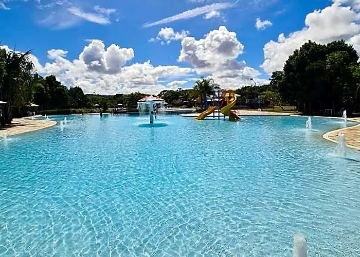 ILOA Condomínio Resort BARRA DE SÃO MIGUEL, Quarto em frente a piscina