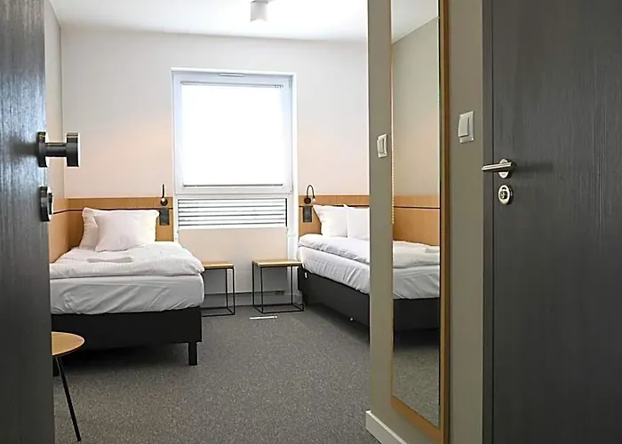 Hotel Parrot