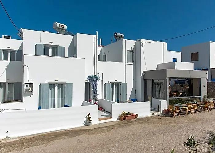 V-Rooms In Milos Cyclades
