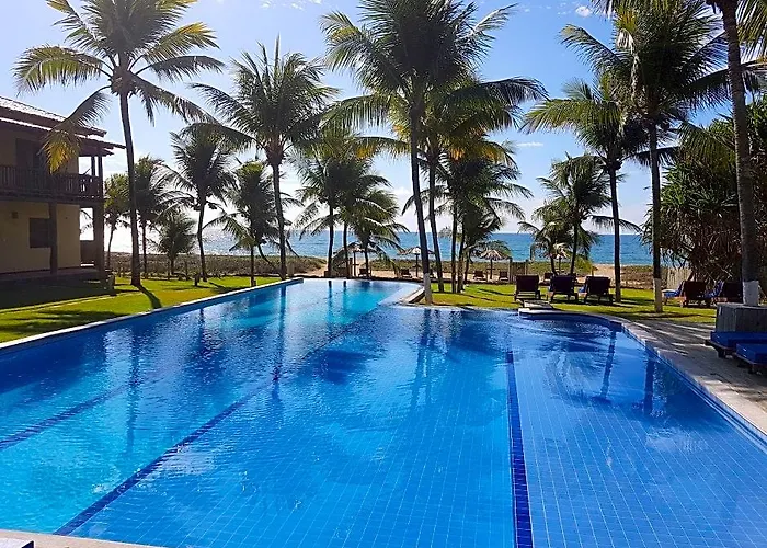 Pousada Praia Das Ondas - Pe Na Areia