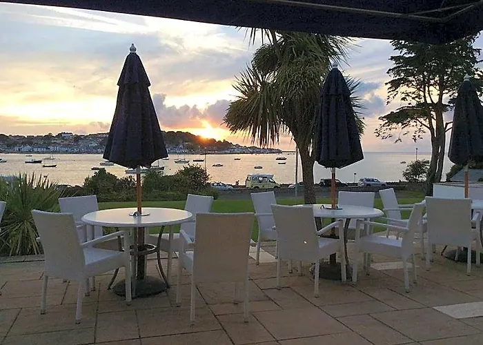 The Commodore Hotel