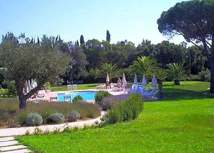 Hotel Villa Les Rosiers