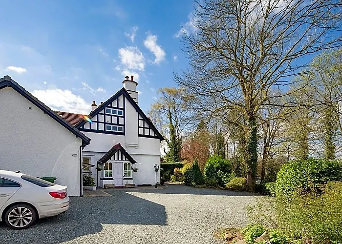 Storrs Gate House