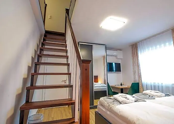 Hotel Dona