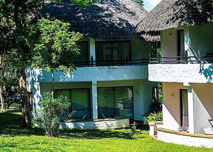 Safari Beach Hotel