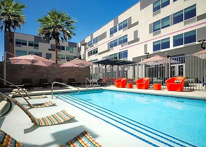 Aloft By Marriott Henderson