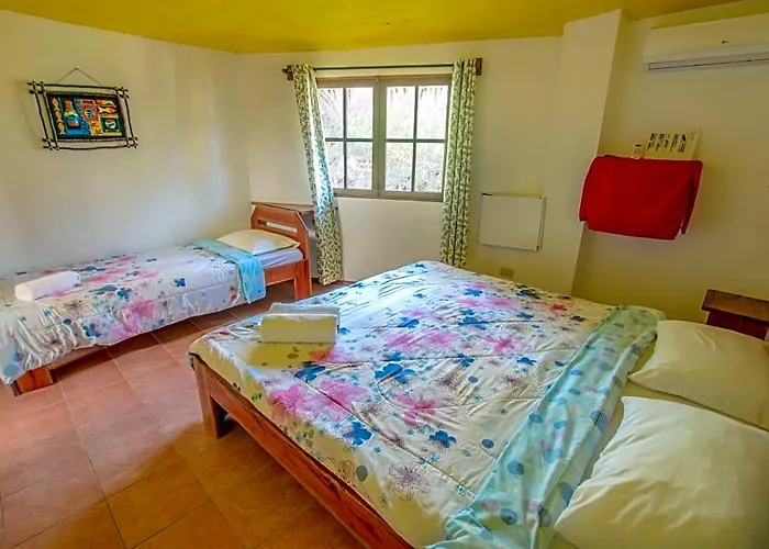Bamboo Bungalow Resthouse Boracay