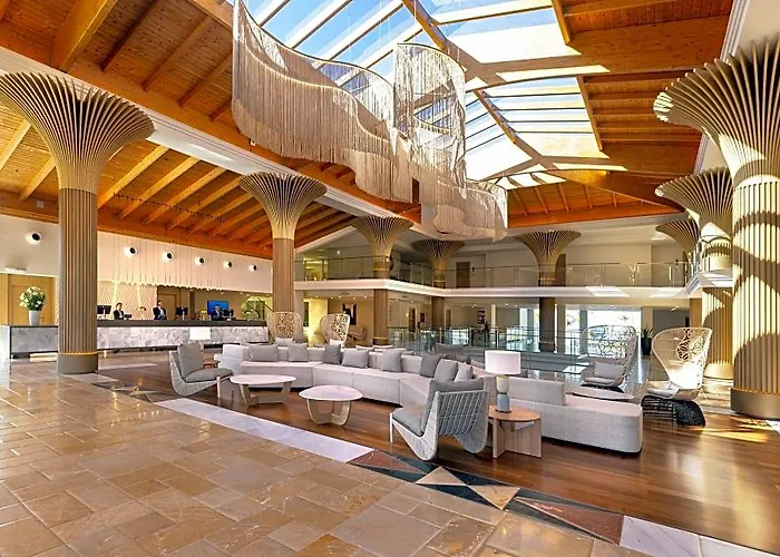 Hipotels Barrosa Palace