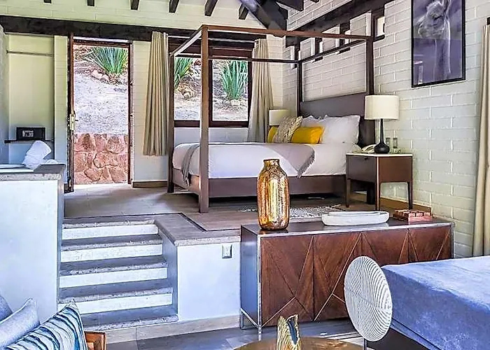 Sierra Lago Resort & Spa