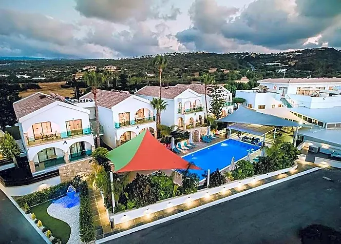 Latchi Escape Hotel And Suites