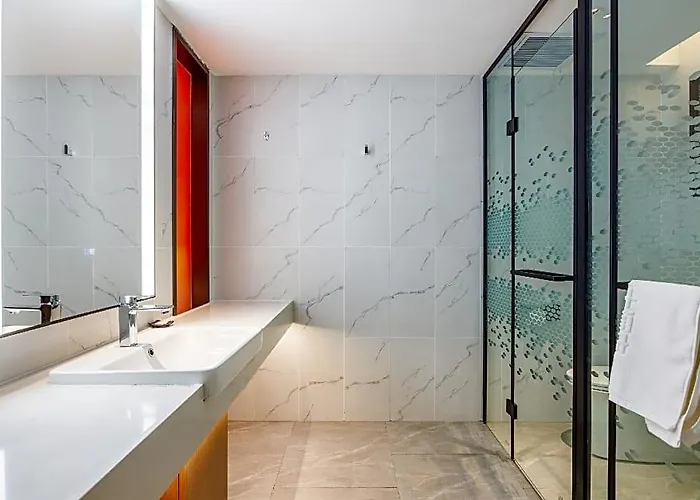 Grand Rezen Hotel Golmud