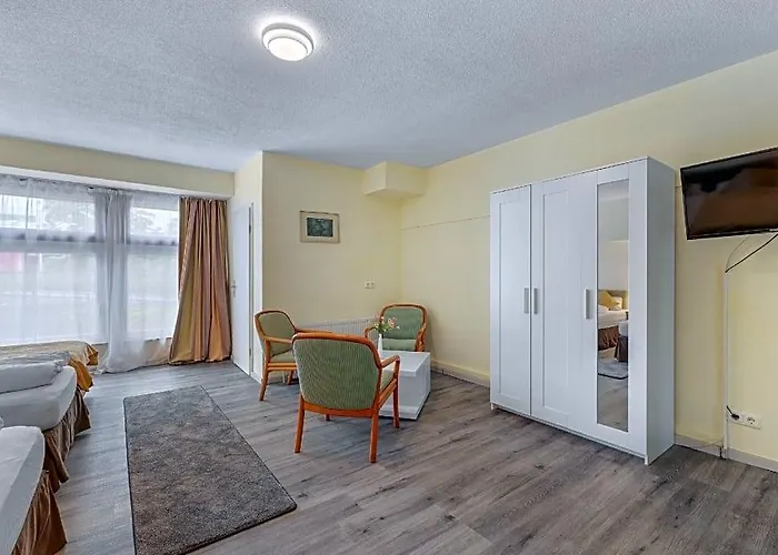 Business Hotel Lemon Suites