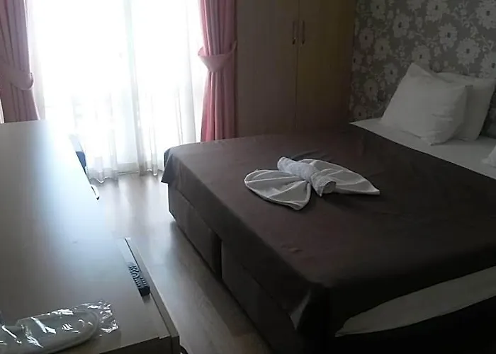Winecity Hotel